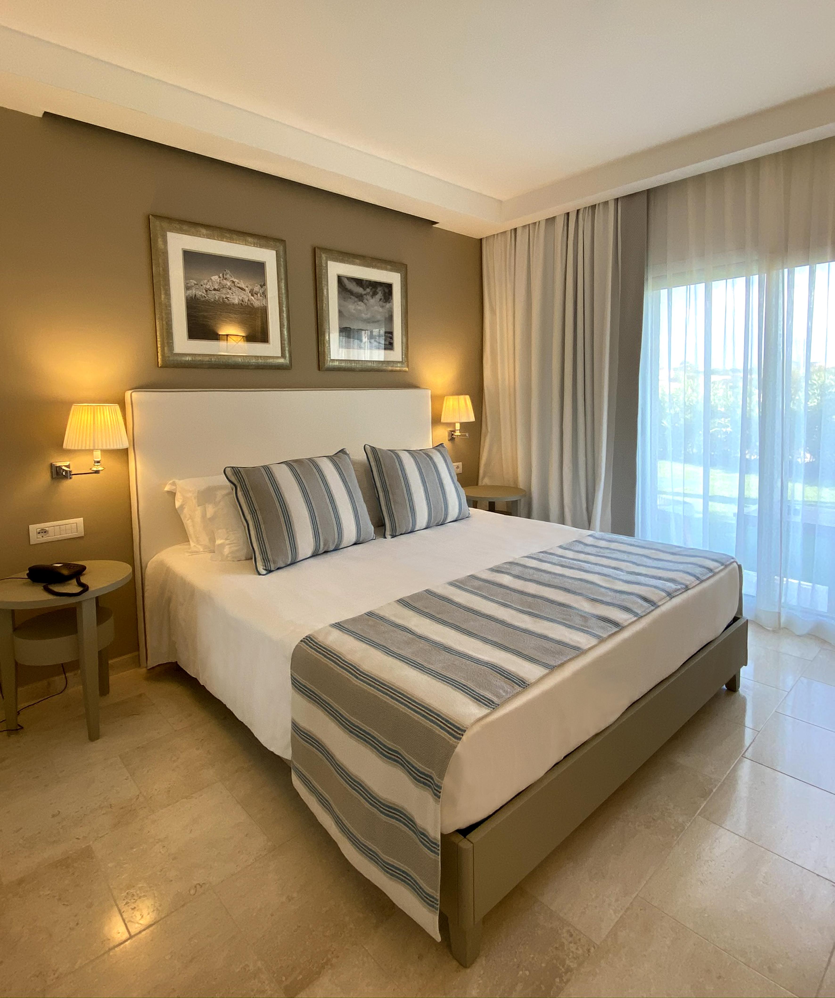 Grand Hotel קניגיונה מראה חיצוני תמונה